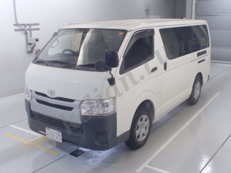 Грузовой микроавтобус Toyota Hiace Van кузов TRH200V Long DX гв 2015 3 места груз 1.25 т